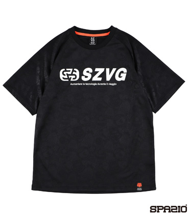 SZVGエンブレム総柄エンボスプラシャツ