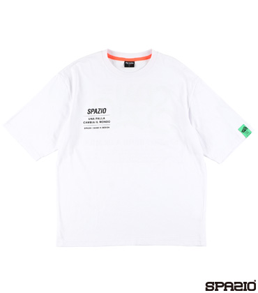 バックプリントTシャツ