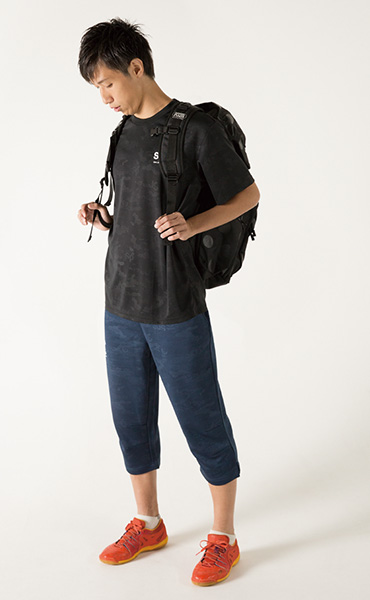 ボールヘッドフォンプラTシャツ