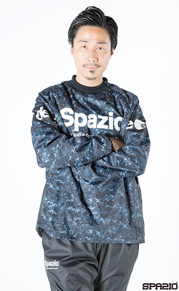 ピステシャツ