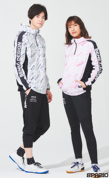 総柄ハーフジップパーカー